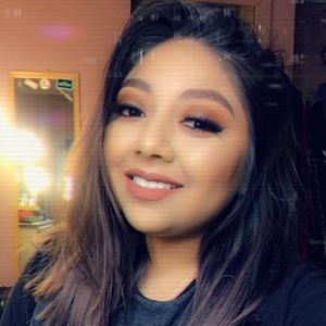 Meet your Posher, Mariana